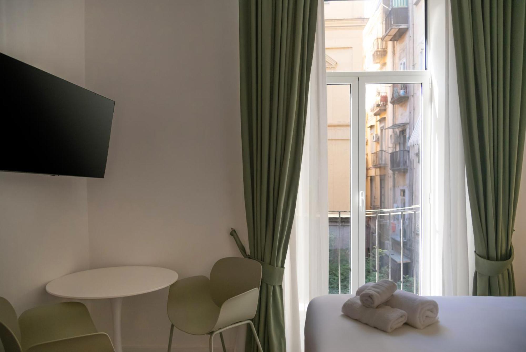 Vistavicolo Rooms Naples Luaran gambar